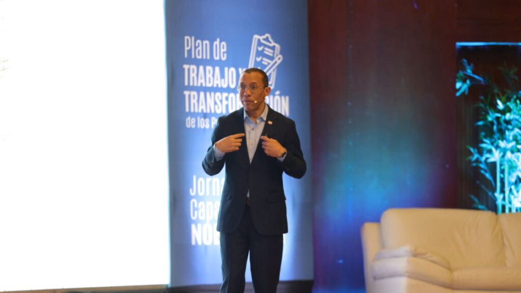 Contralor anuncia transformación de UAI en minicontralorías para fortalecer fiscalización