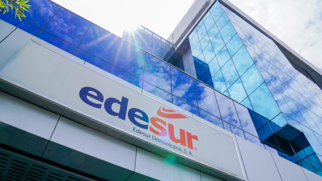 Edesur sensibiliza a más de 500,000 personas sobre prevención del fraude, eficiencia y responsabilidad sobre el servicio eléctrico