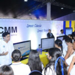 Más de 2,000 estudiantes participan en jornada de actividades de la V Feria de Innovación Industrial en Santiago