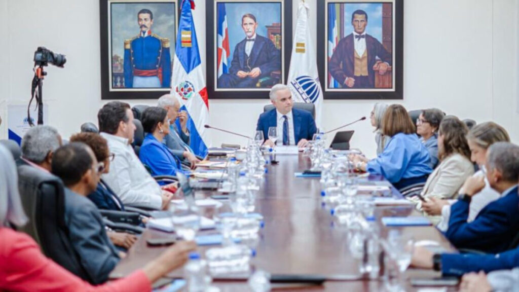 Ministerio de Educación emite orden departamental para iniciar con previsión la preparación del año escolar 2026-2027