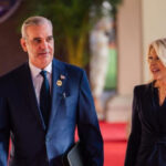 Presidente Abinader llega a la cumbre “Escudo de las Américas” convocada por Donald Trump