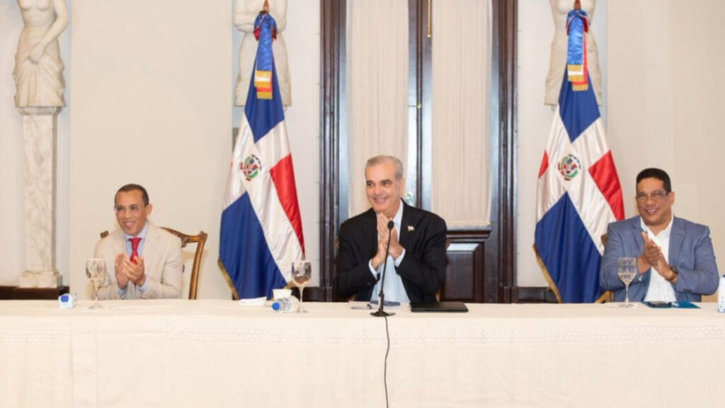 Gobierno lanza Infopago y da un paso firme hacia la transparencia y eficiencia en el ciclo completo de los pagos y comprobantes fiscales de los proveedores del Estado dominicano