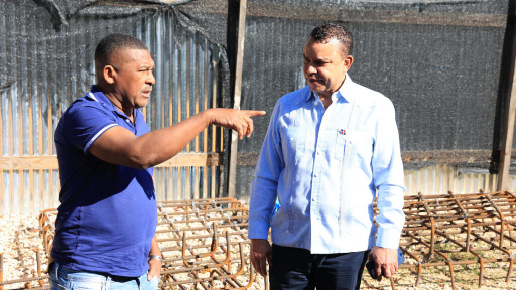 SNS supervisa avances en la construcción de la Unidad de Quemados Pediátrica del Robert Reid