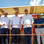 Presidente Abinader visita finca de Productos Linda y destaca la mecanización como clave del presente y futuro de la agricultura dominicana