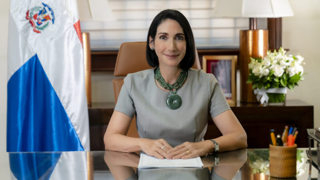 Primera dama participará en encuentro internacional sobre el futuro digital de la niñez