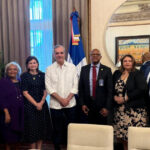Presidente Luis Abinader se reúne con la directiva del Colegio Médico Dominicano (CMD)