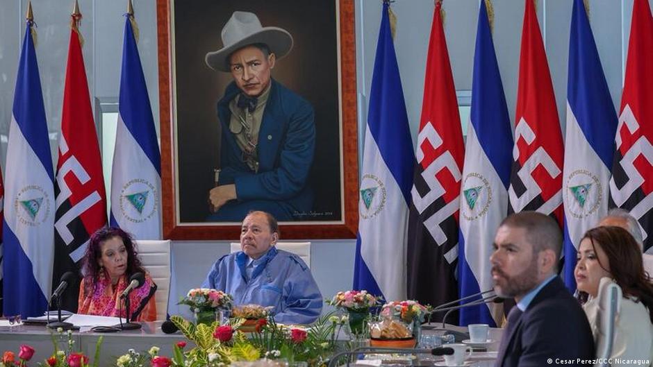 Ortega carga contra Trump y lo llama “desquiciado mental”