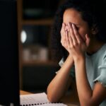 Así sobrellevan el duelo los rusos en el exilio