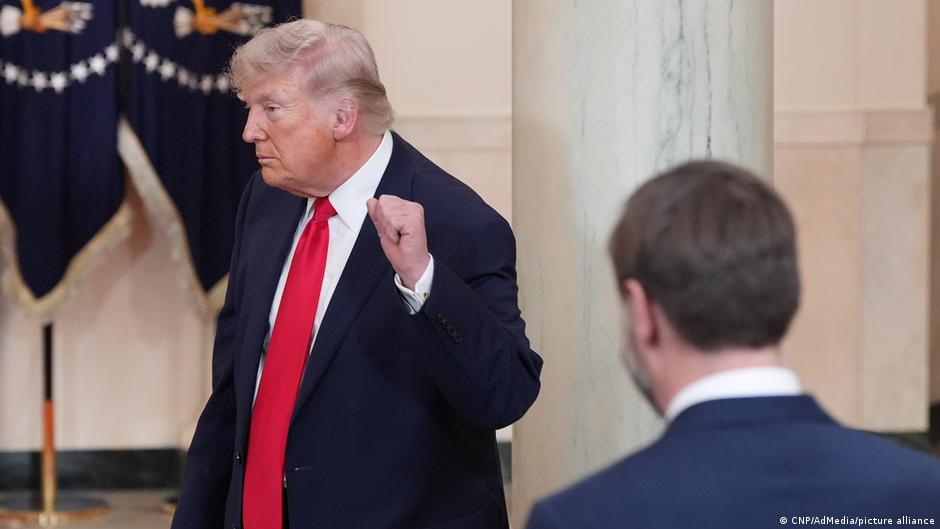 DW verifica: Trump habla sobre Irán, petróleo y economía