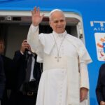 Papa: “El mundo está siendo destruido por pocos tiranos”