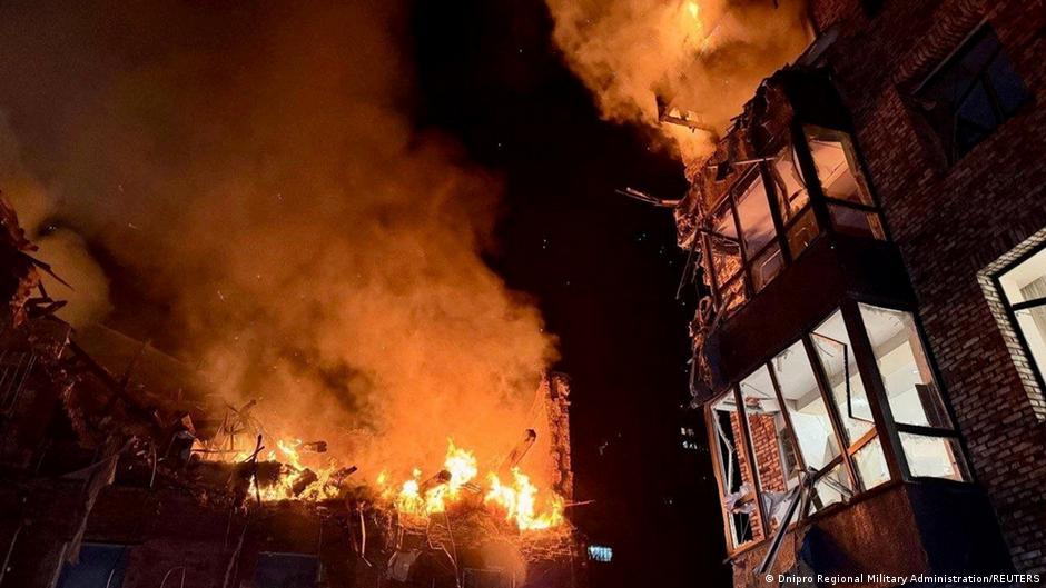 Al menos 12 personas muertas en ataques rusos en Ucrania