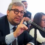 Fiscalía de Perú pide detener al organizador de comicios