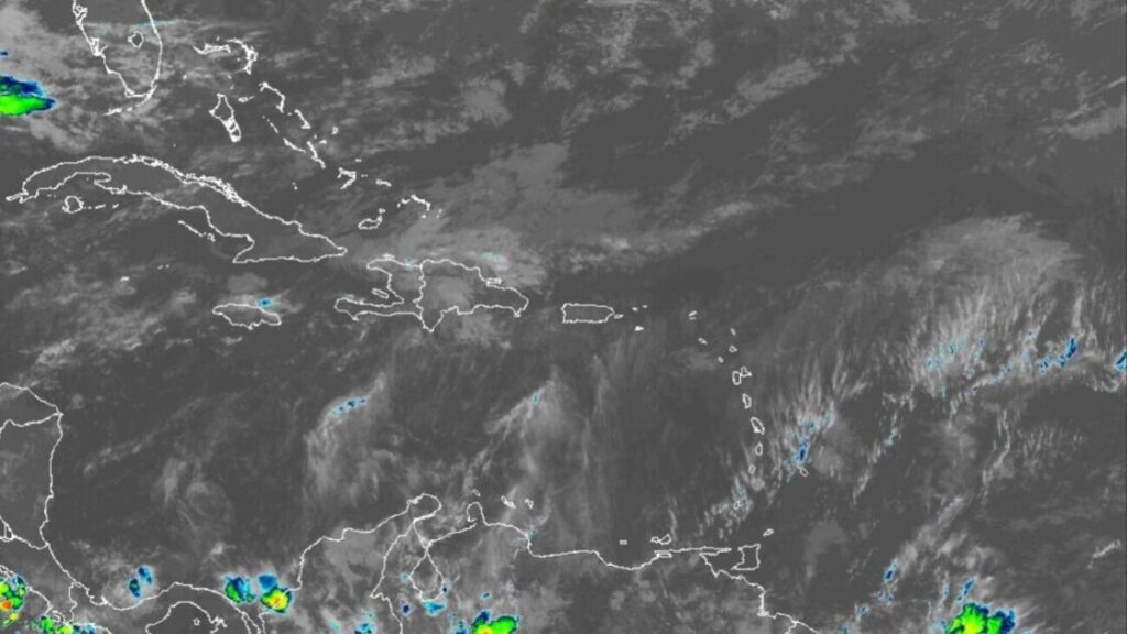 Continuarán las lluvias moderadas a fuertes por incidencia de sistema frontal y vaguada 
