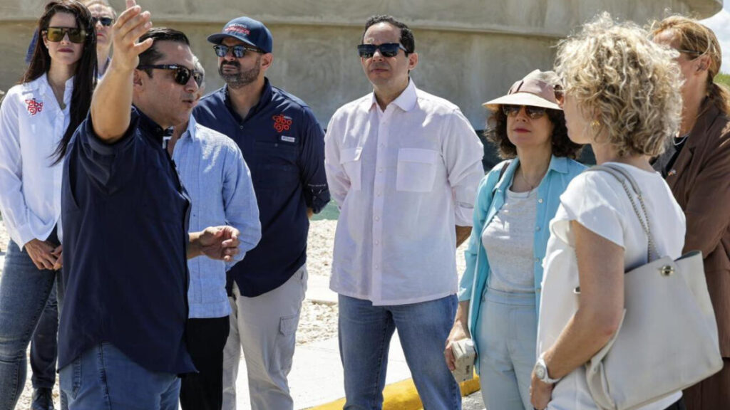 Embajadores europeos destacan avances del desarrollo turístico de Cabo Rojo