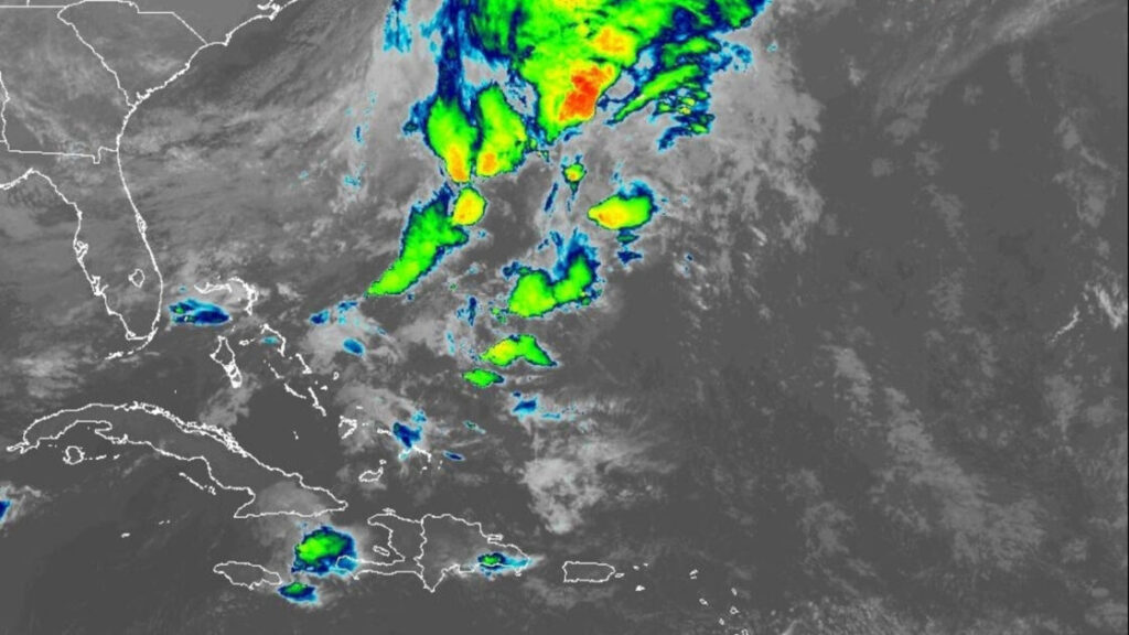 Persistirán los aguaceros, tormentas eléctricas y ráfagas de viento por incidencia de una vaguada