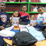 INABIE entrega útiles escolares a estudiantes afectados por lluvias