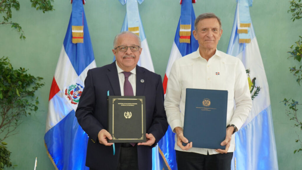 República Dominicana y Guatemala firman acuerdo para impulsar comercio e inversiones