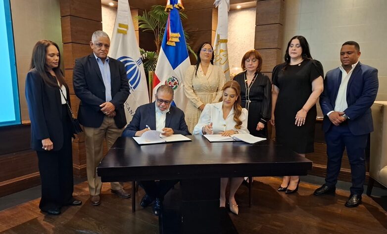 Desarrollo de la Comunidad y ADME se unen para apoyar mujeres de zonas vulnerables