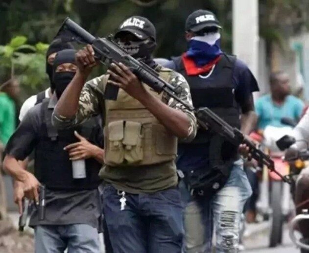 HAITÍ COLAPSADO DOMINADO POR PANDILLAS¿ una “selva” o tierra de nadie? |Tiroteo en comunidad HAITIANA deja al menos cuatro muertos  y varios heridos cerca de la frontera con Elías Piña