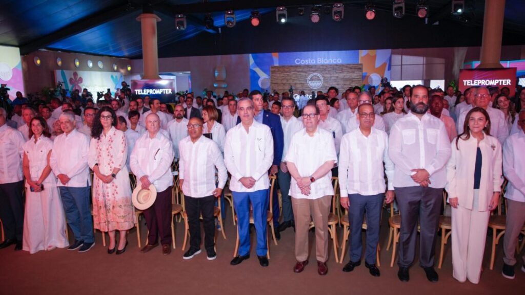 Presidente del CONEP, Celso Juan Marranzini reconoce esfuerzos del gobierno de Abinader para fortalecer competitividad, crecimiento económico, atracción de inversiones y confianza internacional