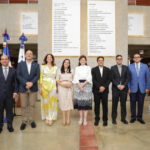 Vicepresidenta Raquel Peña encabeza develamiento del mural de nuevos miembros de Guardianes de la Academia de la PUCMM