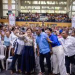 Vicepresidenta Raquel Peña comparte con miles de madres en Barahona durante jornada “Madres que Sostienen”*