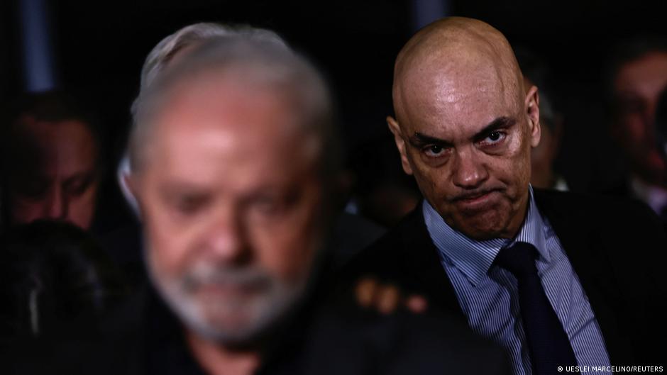 Congreso brasileño promulga ley que reduce pena a Bolsonaro