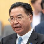 Taiwán denuncia que China desplegó más de 100 buques a su al
