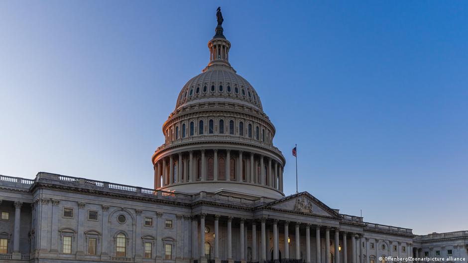 Republicanos bloquean nuevo intento de frenar guerra en Irán