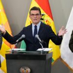 Paz anuncia una reforma parcial a la Constitución de Bolivia