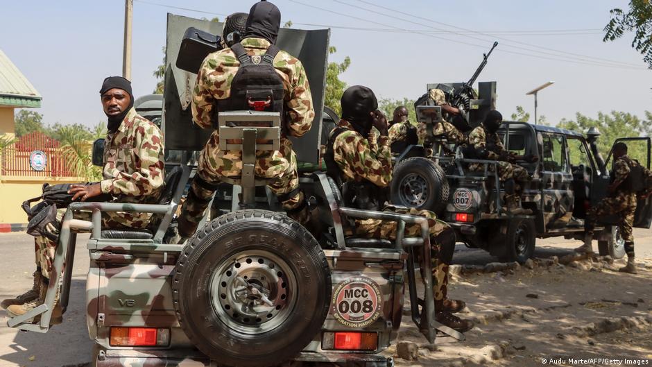 Nigeria confirma muerte de 17 policías en ataque yihadista