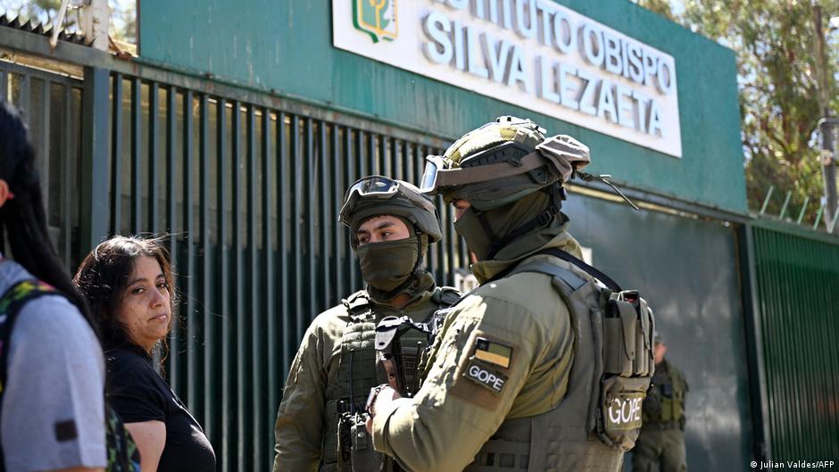 Chile: varios docentes heridos en numerosa pelea en escuela