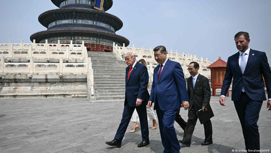 Trump dice que China desea comprar petróleo y soja de EE.UU.