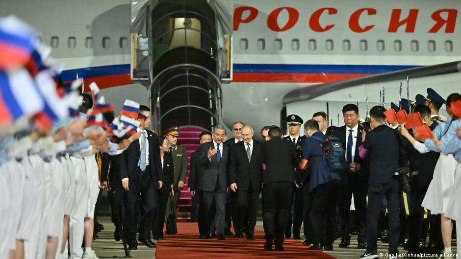 Putin llega a China para reafirmar y profundizar sus lazos