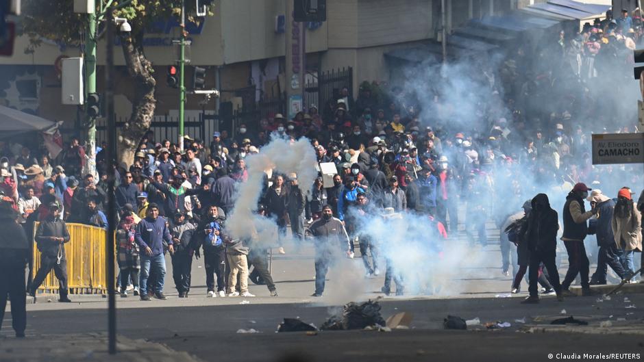 Bolivia: Congreso posibilita acción militar contra protestas