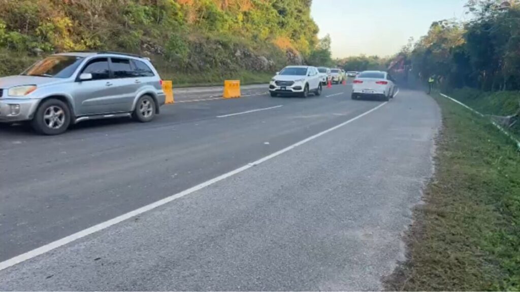 Restablecen el tránsito en Majagual tras rápida intervención de Obras Públicas