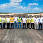 Ministro José Ignacio Paliza supervisa avances en la construcción del Aeropuerto Internacional Cabo Rojo