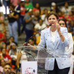 Raquel Peña celebra a miles de madres durante jornada “Madres que Sostienen” en Santiago