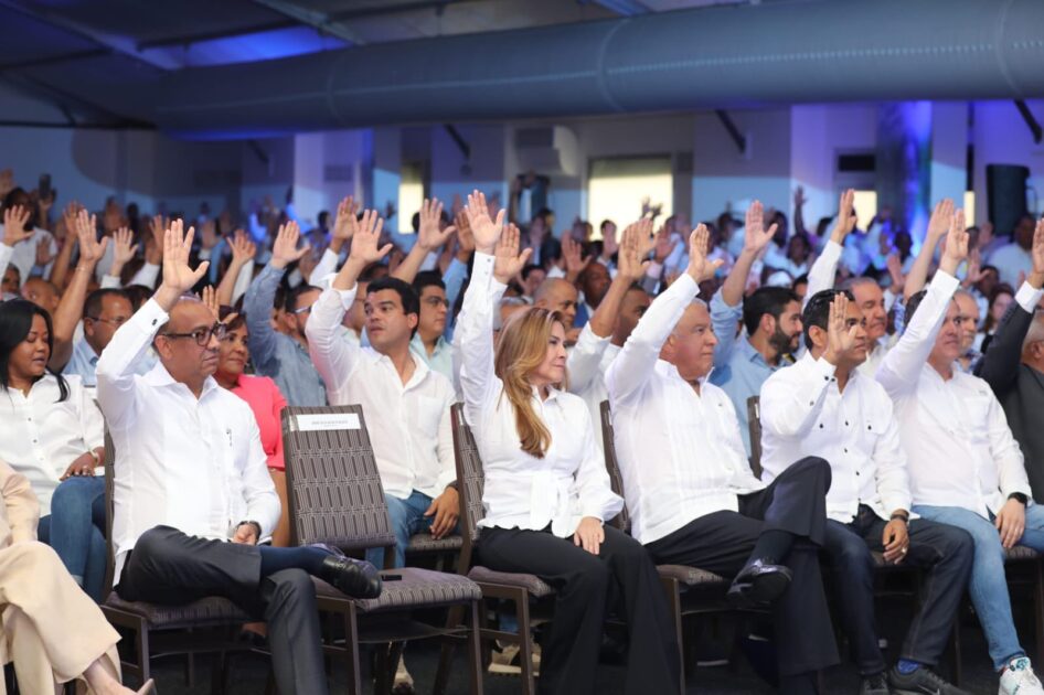 @PRM_Oficial respalda medidas del Gobierno ante crisis internacional y llama a la unidad nacional