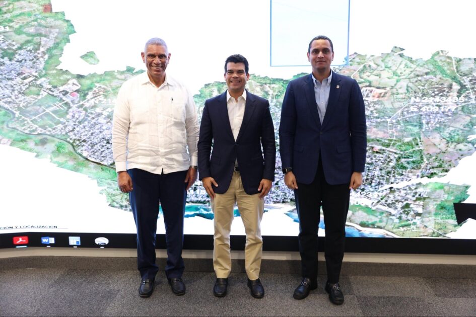 @INAPAGOB: @warnaudbisono recibió la visita de @stalinvasquezm y @chuvasquez, cónsul de la República Dominicana en Nueva York