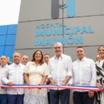 Presidente Abinader entrega el Hospital Municipal de Maimón remozado, ampliado y equipado con nueva área de Emergencia, junto al Centro de Primer Nivel