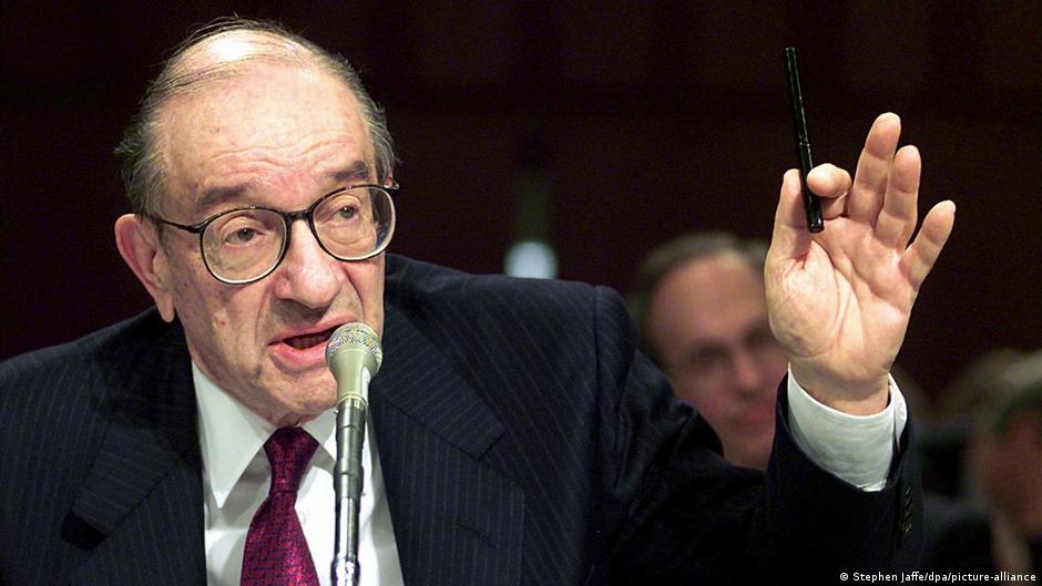 Muere el expresidente de la Fed Greenspan a los 100 años