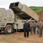 Kim supervisa sistemas mejorados de artillería y misiles
