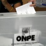 Se abren las urnas en Perú para elegir nuevo presidente