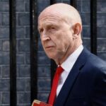 R. Unido: dimite ministro Defensa por desacuerdo con Starmer