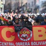 Paz dice que diálogo levanta algunos bloqueos en Bolivia