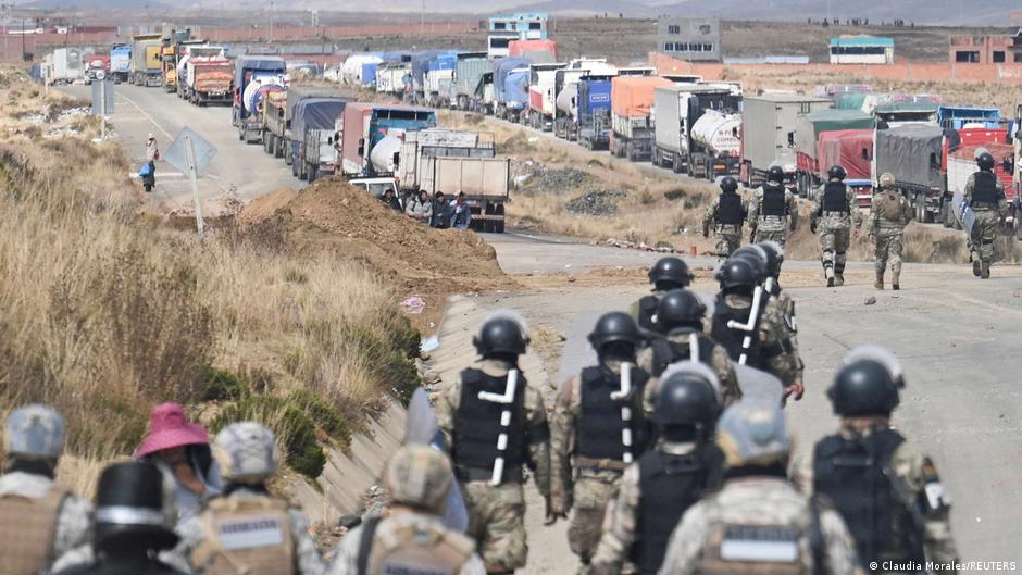 Seguidores de Morales cesan protestas y bloqueos en Bolivia
