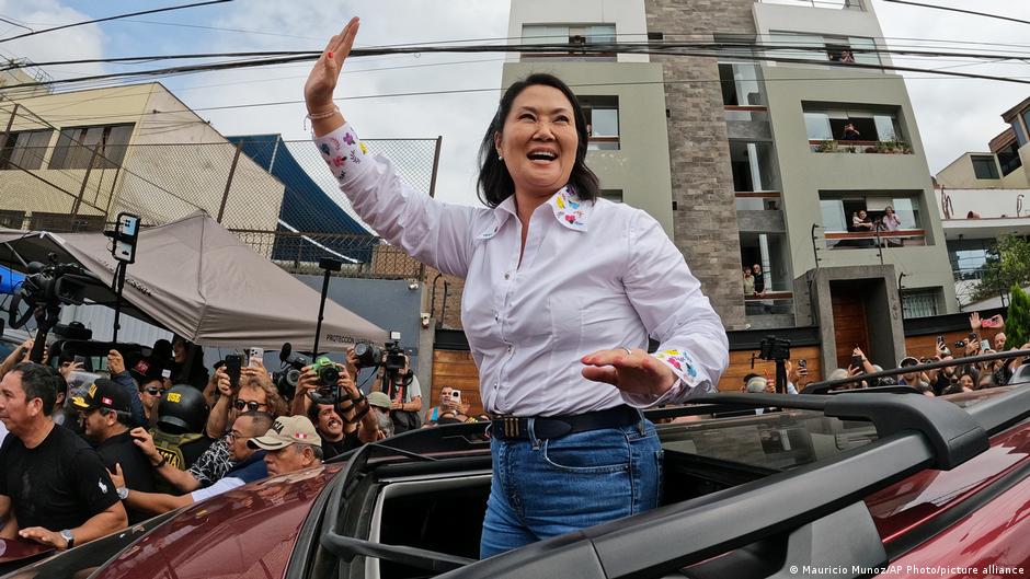Fujimori con ventaja suficiente para ganar balotaje de Perú