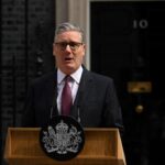 Primer ministro británico, Keir Starmer, anuncia su dimisión