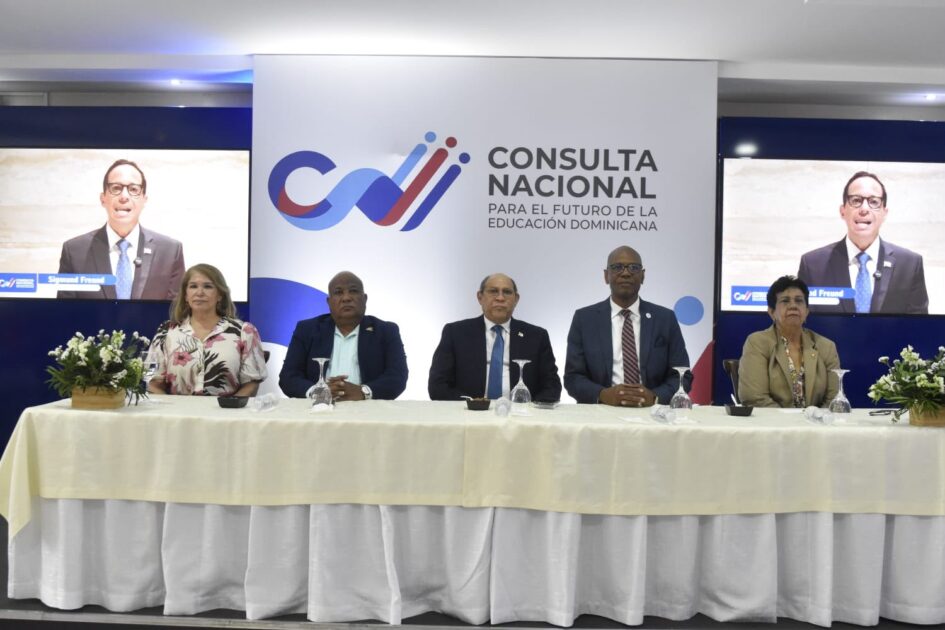 Consulta Nacional para la Transformación Educativa identifica calidad, formación ciudadana y preparación para el empleo como prioridades